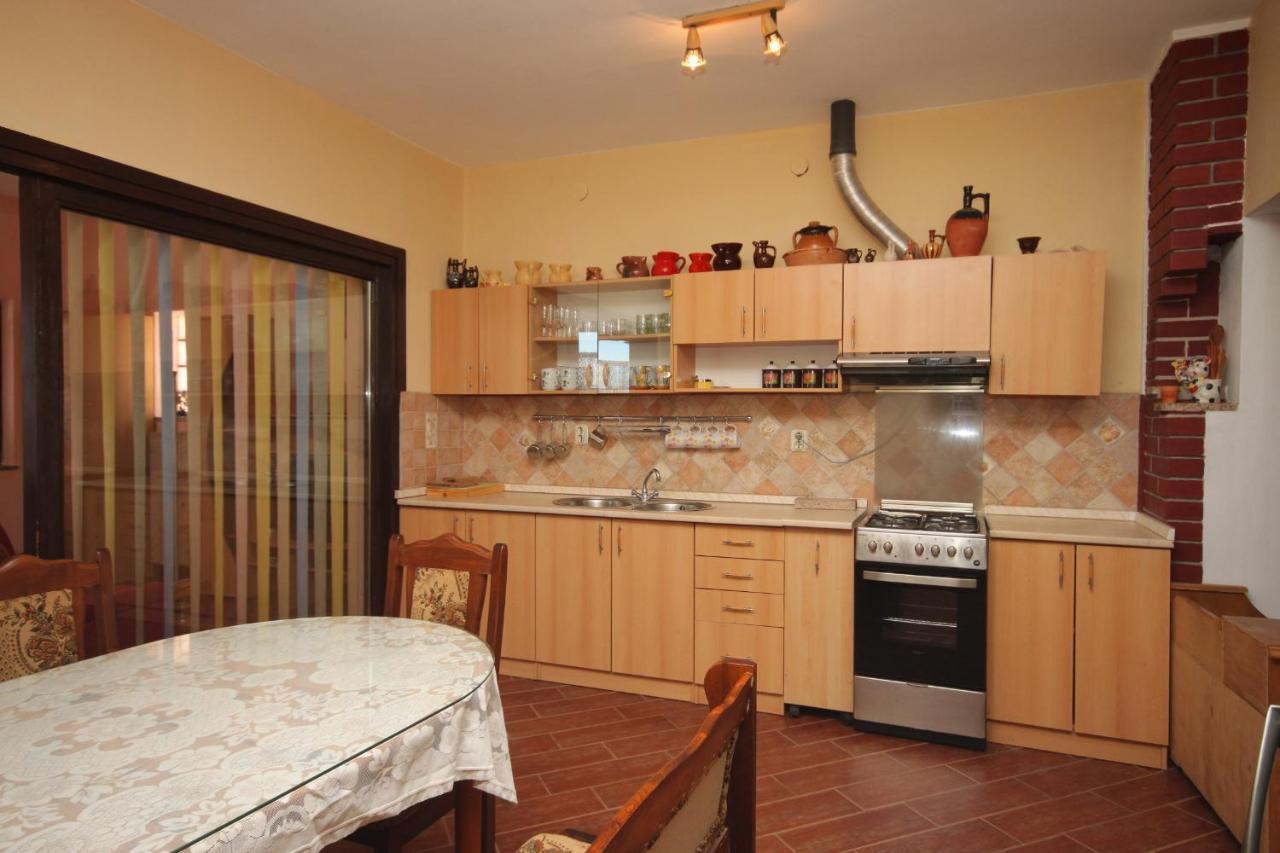 Apartments With A Parking Space Medulin - 7208 Экстерьер фото